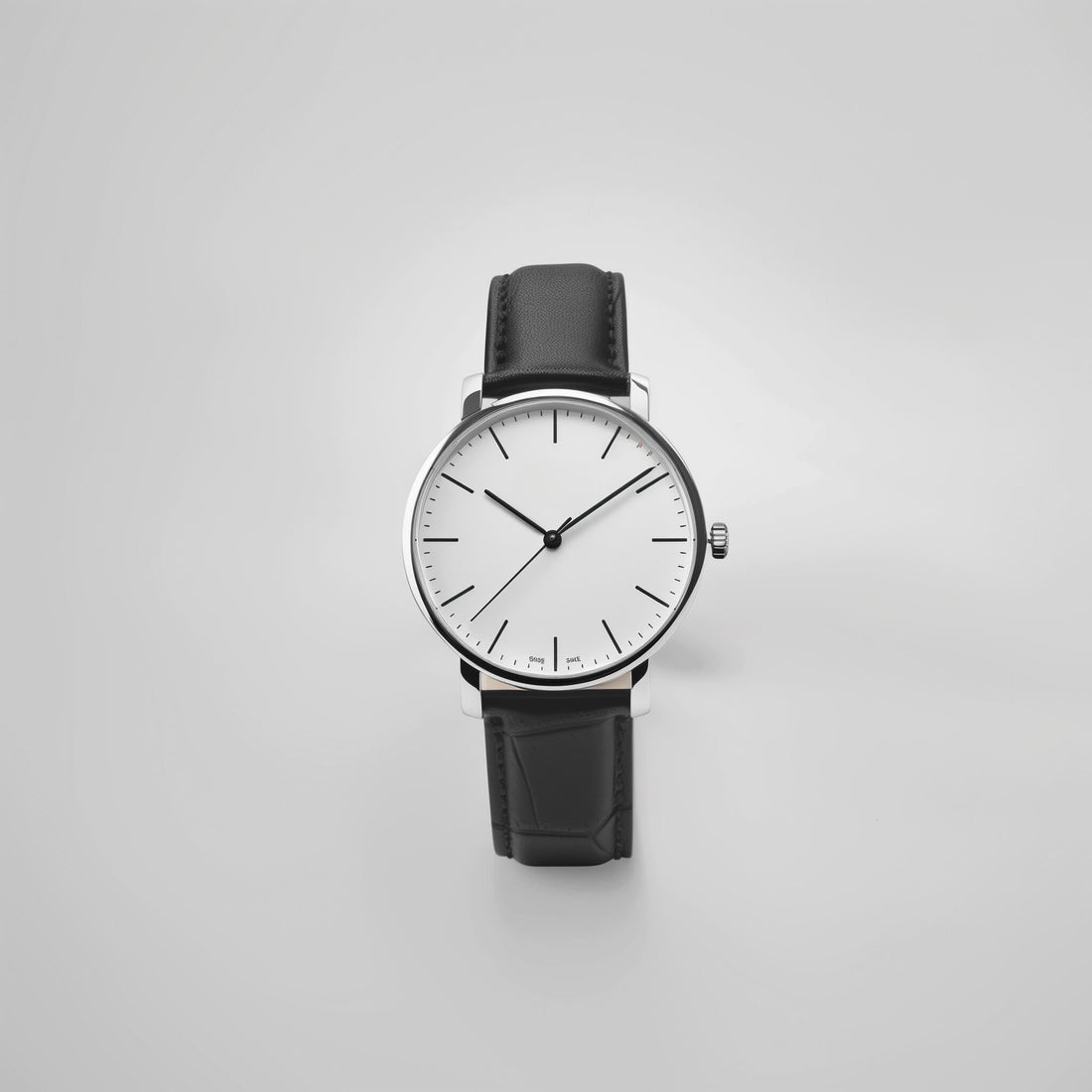 Discover Elegance and Precision with the Monochrome Watch